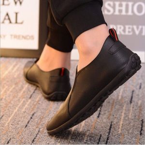 Fashion Men Shoes Loafers Casual Shoes Slip-Ons Business Loafers Formal Shoes