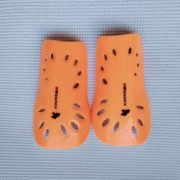 Vobyl 1 Pair Boys Football Orange Shin Guards