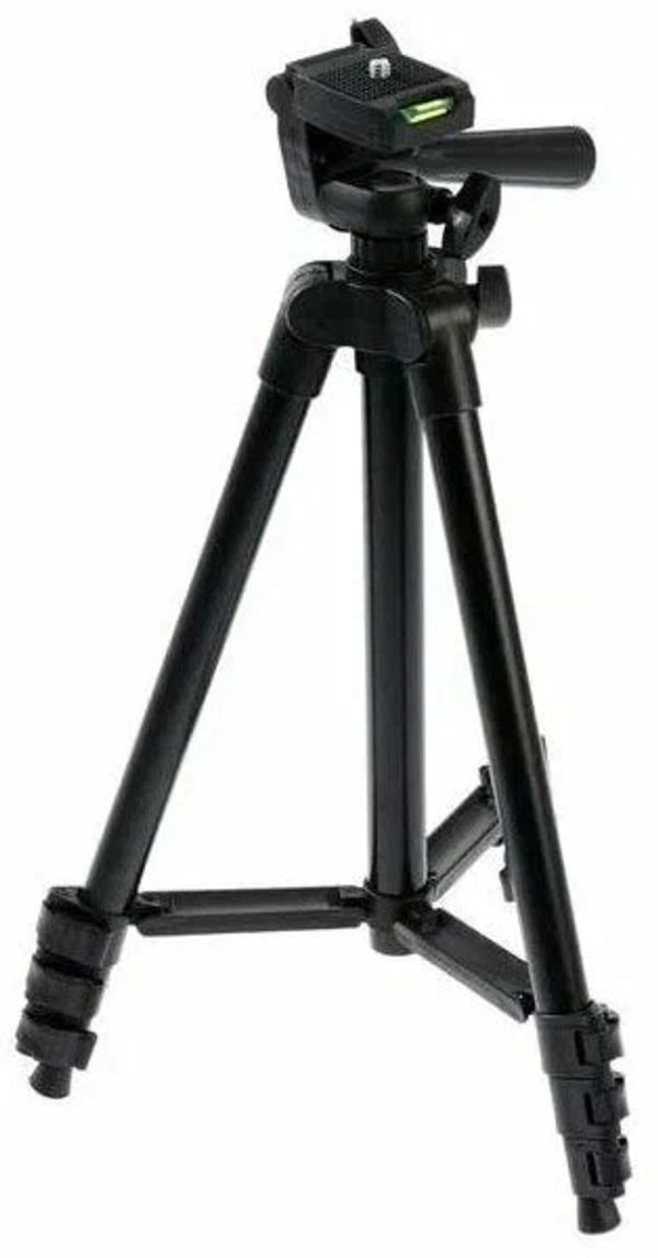 Tripod ka camerada la qaabayn karo illaa iyo 1.5 m ayaa kor looqaadi karaa