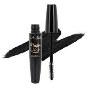 mascara