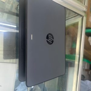 Hp probook 11 core i5 256 GB RAM 8, celis dubai nadiif ah